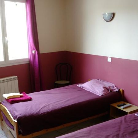 Le Pic Boeuf Manthes Exterior photo